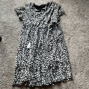 Leopard print brand new dress, short sleeve with drawstrings size small